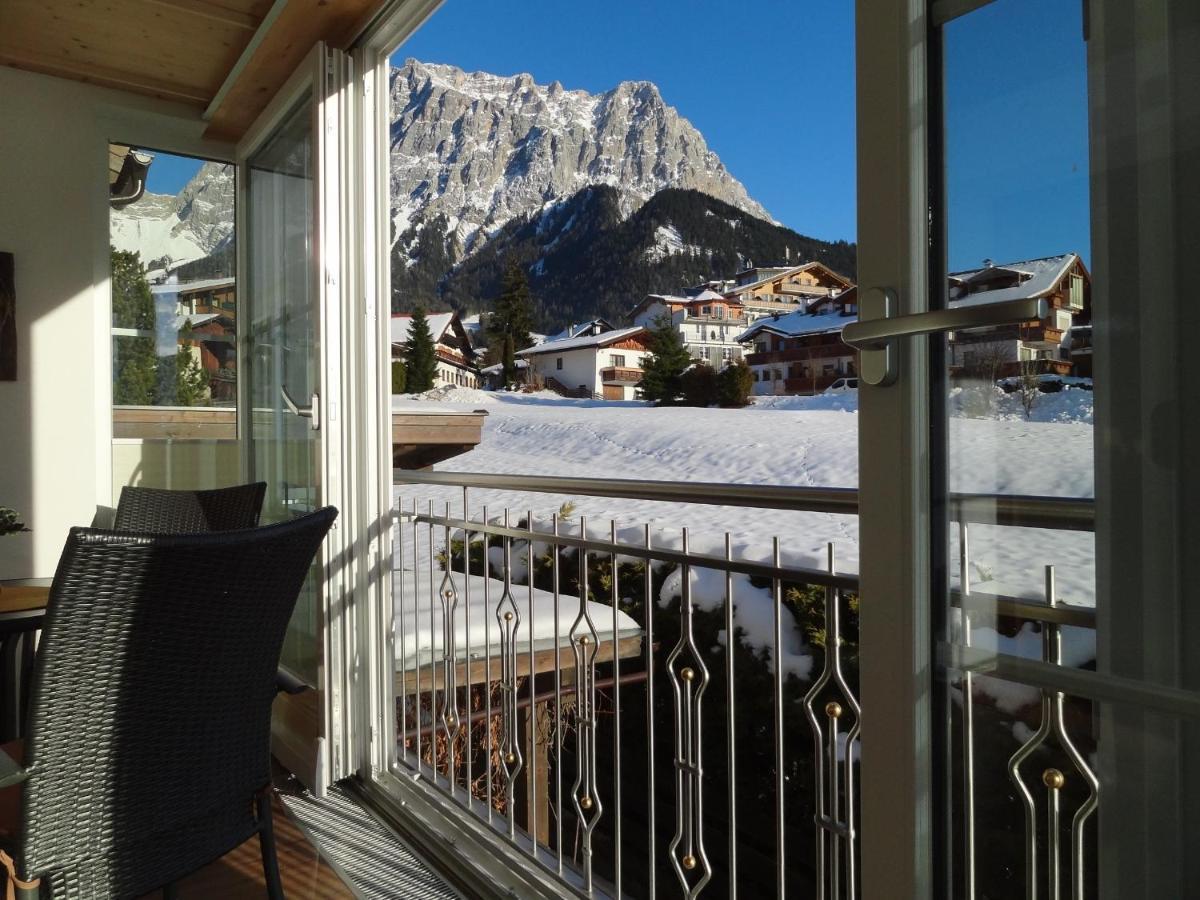 Appartements Loisachpromenade Ehrwald Exterior foto